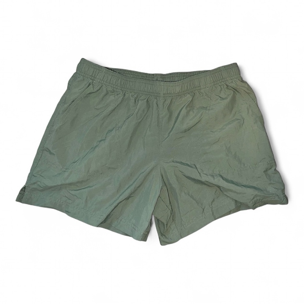 Columbia Green Shorts size M